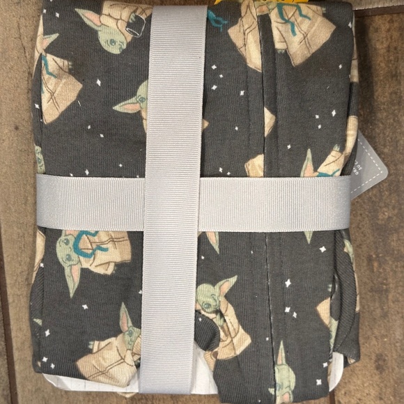 Star Wars™ The Mandalorian™ Grogu™ Organic Cotton Nursery Pajama PBK - Picture 7 of 8